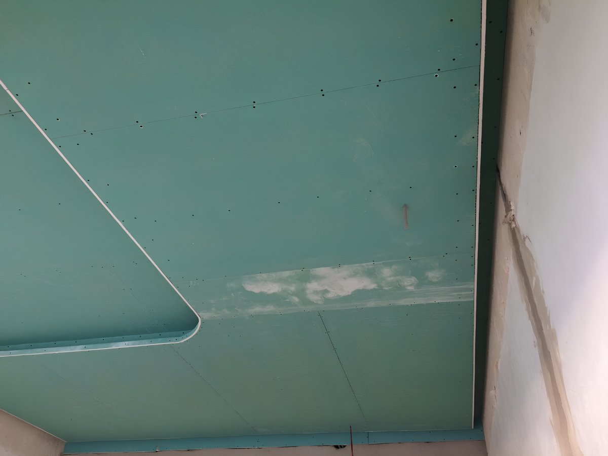 Drywall installation in Northumberland County — freshly taped ceiling seam