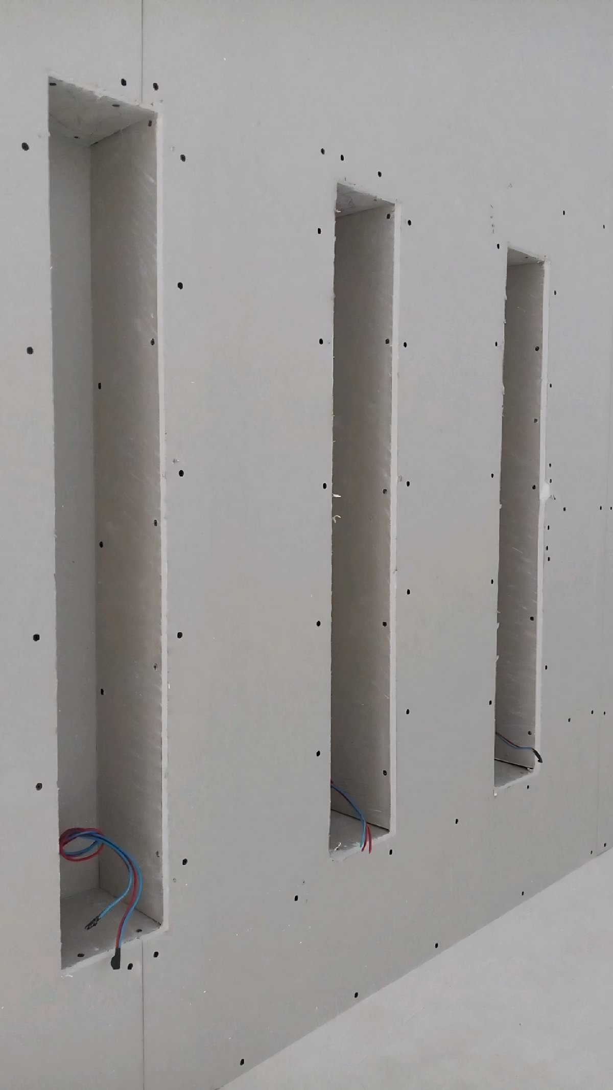 Drywall installation in Halton Region — recessed wall niches