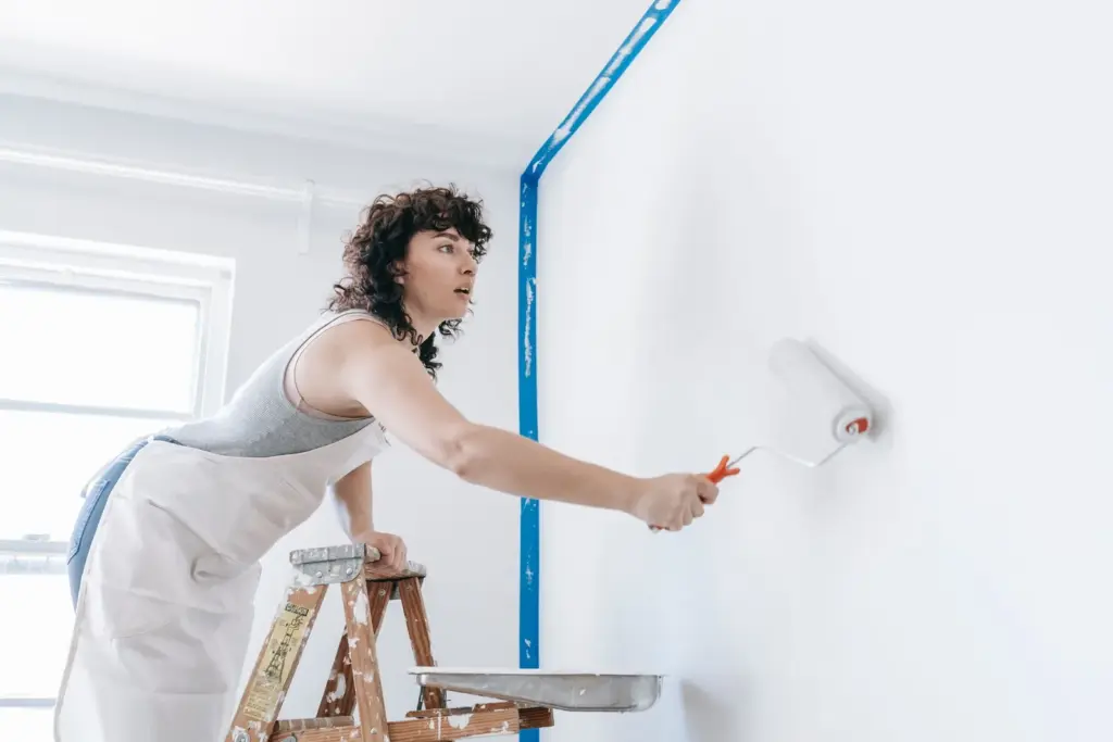 How Long Does It Take to Paint a House Interior? Room-by-Room Timelines